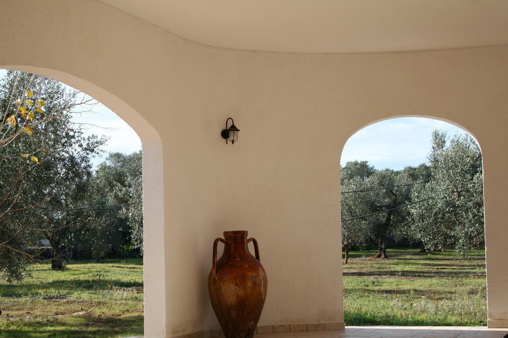 Agriturismo Tenuta Del Morige Галатоне Екстериор снимка